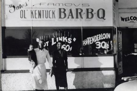 Gates’ Famous Ol’ Kentuck Bar-B-Q. Courtesy Black Archives of Mid-America.